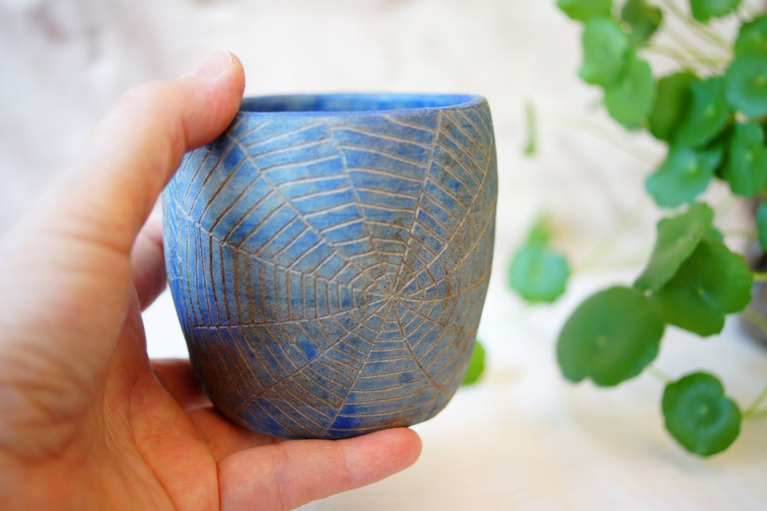 手捏粉引日式茶杯  缠绕 280 ml  猪口杯 汤吞杯 主人杯 - 茶具/茶杯 - 陶 多色