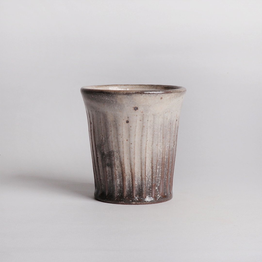 明芽窑 l 日式碳志野刻纹茶杯汤吞 H2 - 茶具/茶杯 - 陶 多色