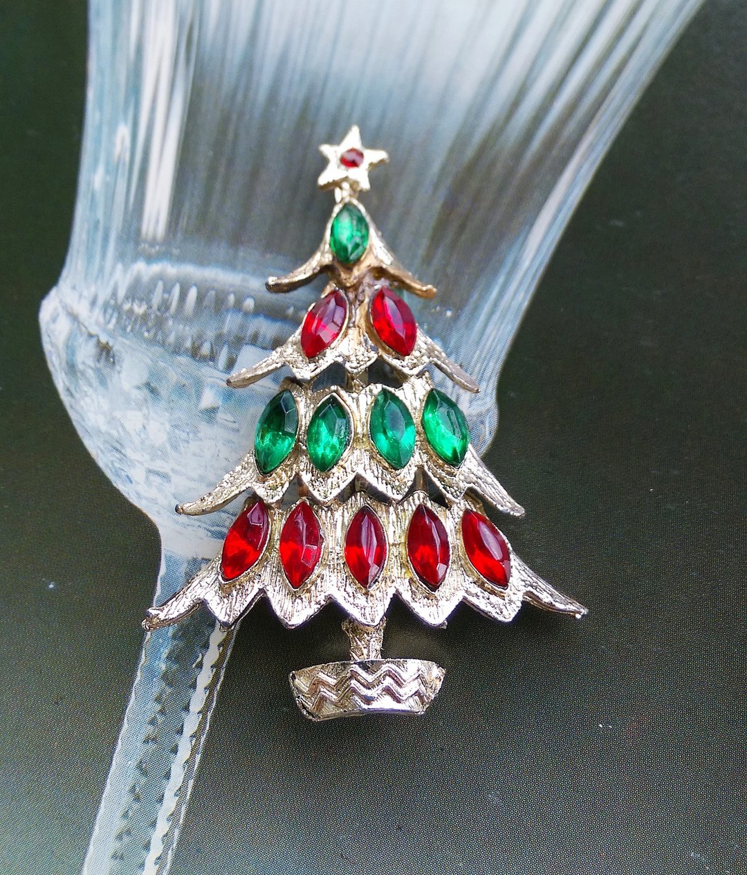 Vintage Jewelry 西洋古董饰品 马眼钻 圣诞树 别针 - 徽章/别针 - 其他金属 金色