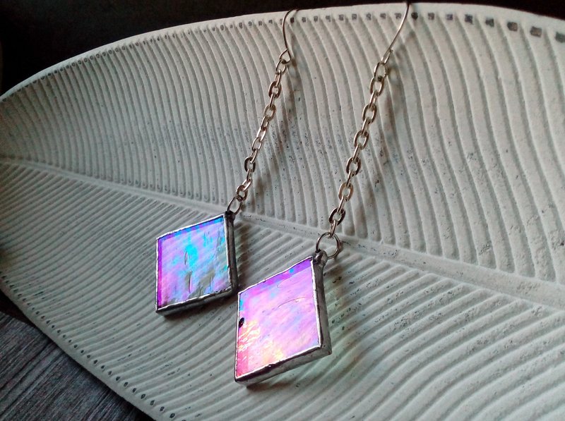 Iridescent Glass earrings. square transparent earrings. kawaii cute earrings. - 耳环/耳夹 - 玻璃 透明