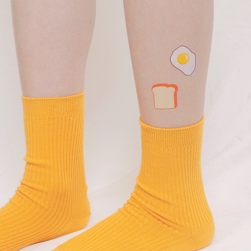刺青纹身贴纸 / 吐司夹蛋 Surprise Tattoos - 纹身贴 - 纸 黄色