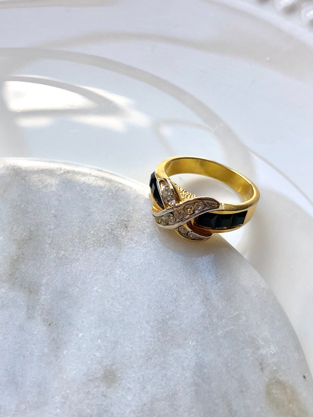Vintage Crystal Cross Statement Ring - 戒指 - 贵金属 金色