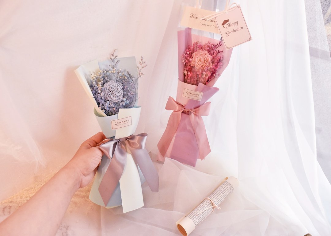 毕业透明提袋花束   毕业礼物 永生花 情人节 婚礼 纪念日 送礼教 - 干燥花/捧花 - 植物．花 粉红色