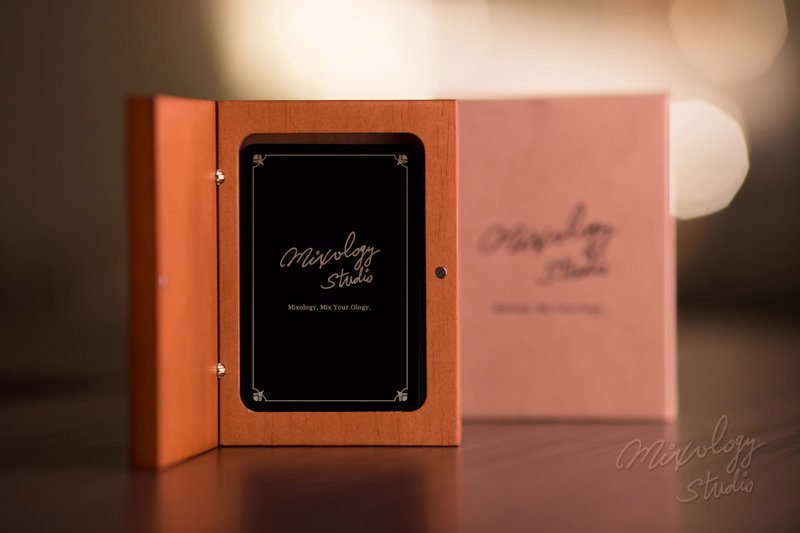 米丝阿乐局 台湾原创酒谱扑克牌 木盒装 - 其他 - 防水材质 