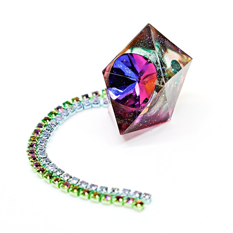 Kaileidó Bipyramid 单边耳环（观叶植物） - 耳环/耳夹 - 树脂 多色