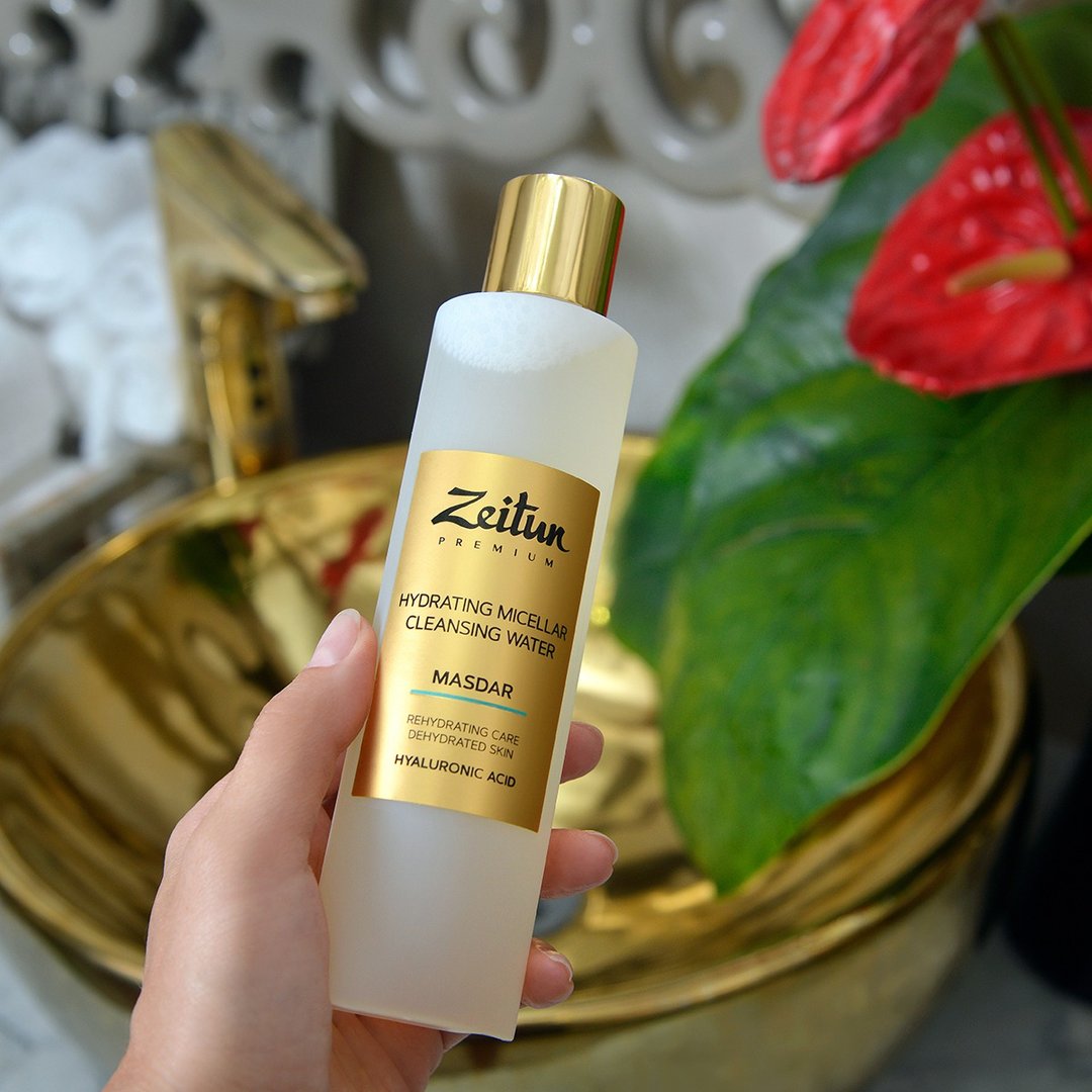 俄罗斯Zeitun莎杜植萃奇迹全效洁肤水200ml (多效合一面子干净) - 精华液/安瓶 - 浓缩/萃取物 白色