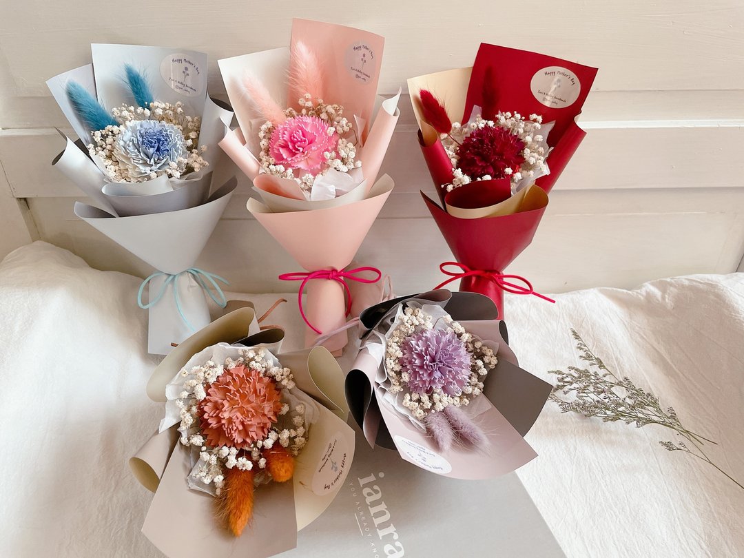 康乃馨花束/单朵康乃馨/干燥康乃馨/母亲节花礼/母亲节花束 - 干燥花/捧花 - 植物．花 多色