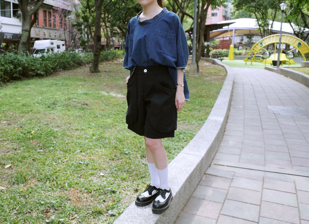 UUIN   _ 黑大大口袋短裤 - 女装短裤 - 棉．麻 黑色