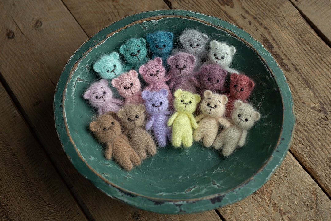Knit bear bonnet Stuffed teddy bear, Newborn toys, Newborn knitted toys - 婴儿饰品 - 其他金属 
