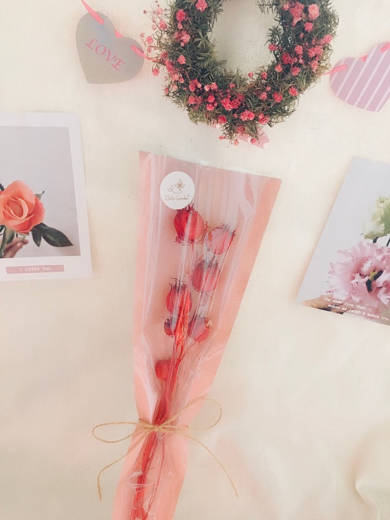 LOVE TIME 迷雾红 黑种草轻花束 送给自己一个独一无二吧 - 干燥花/捧花 - 植物．花 
