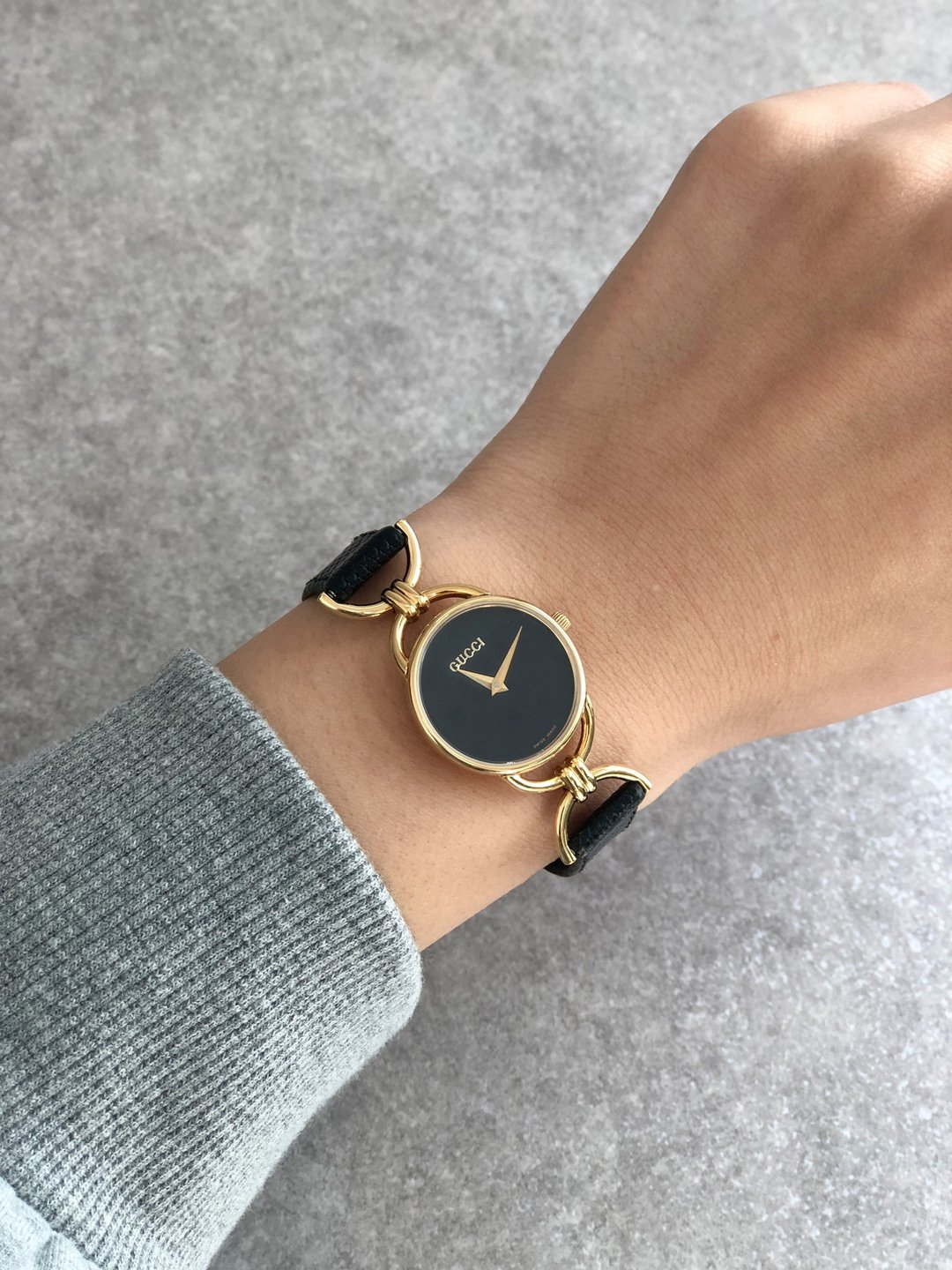 【 日本直送 名牌中古包 】GUCCI 古驰 手表 黑色 皮革 石英 6000L vintage 古着 yav34a - 女表 - 真皮 黑色