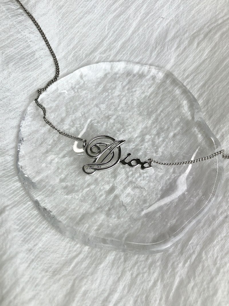 【日本直送 名牌二手包】Christian Dior 迪奥 项链 银色 Logo 草写 vintage 复古 kn74z5 - 项链 - 其他材质 银色