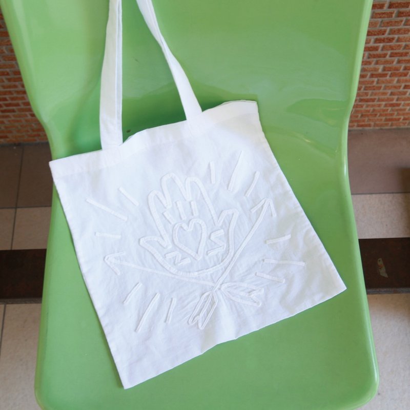 棉质薄款白色托特包 Love in Hand - 手提包/手提袋 - 棉．麻 白色