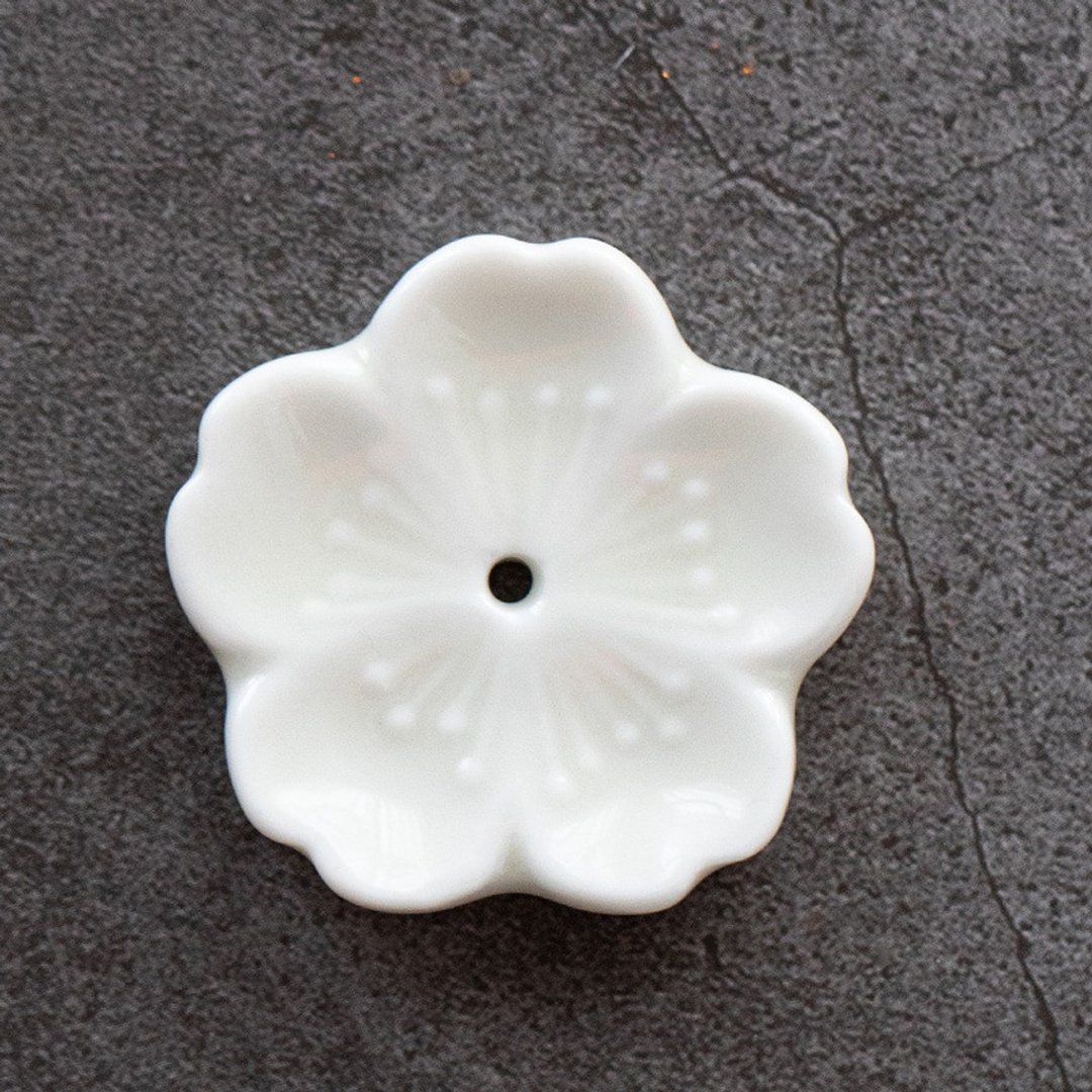 diseno Living 陶瓷线香香座 - 樱花型 白色 - 香薰/精油/线香 - 其他材质 白色