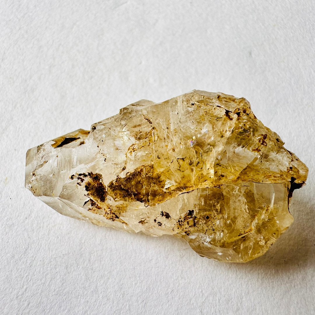巴基斯坦黄泥骸骨水晶 银24开窗骨干水晶 原石原矿标 磁场脉轮 - 摆饰 - 其他材质 金色