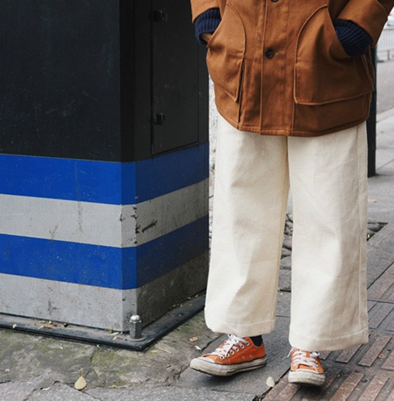 乳白色 劍道服寬褲 秋冬款厚實肌理直筒褲 寬腿長褲 可調節腰圍 - 女装长裤 - 棉．麻 白色