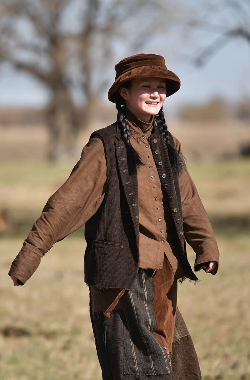 复古文青 真丝植物染毛边衬衫 - 女装衬衫 - 其他材质 咖啡色
