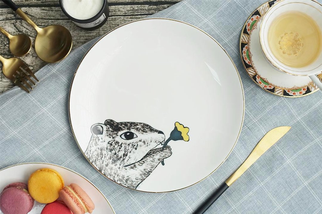 森林小伙伴系列 - 土拨鼠的春天20cm 金边骨瓷餐盘 - 盘子/餐盘/盘架 - 瓷 黄色