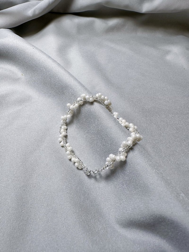 小棉花水滴珠手链 - 手链/手环 - 其他金属 