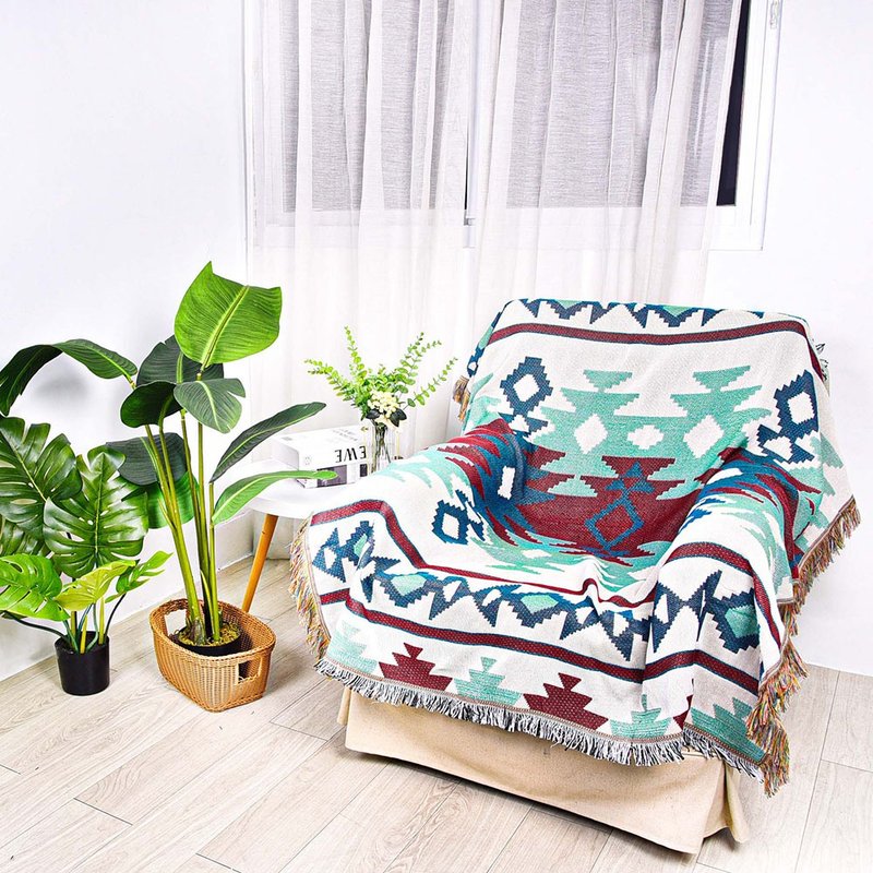 民族风露营居家双面针织盖毯沙发毯  鱼池梅拉伦 150×125cm - 露营用品 - 棉．麻 蓝色