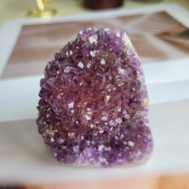 招财纳福风水摆件/乌拉圭紫彩晶晶花晶镇/贵人智慧 - 摆饰 - 水晶 