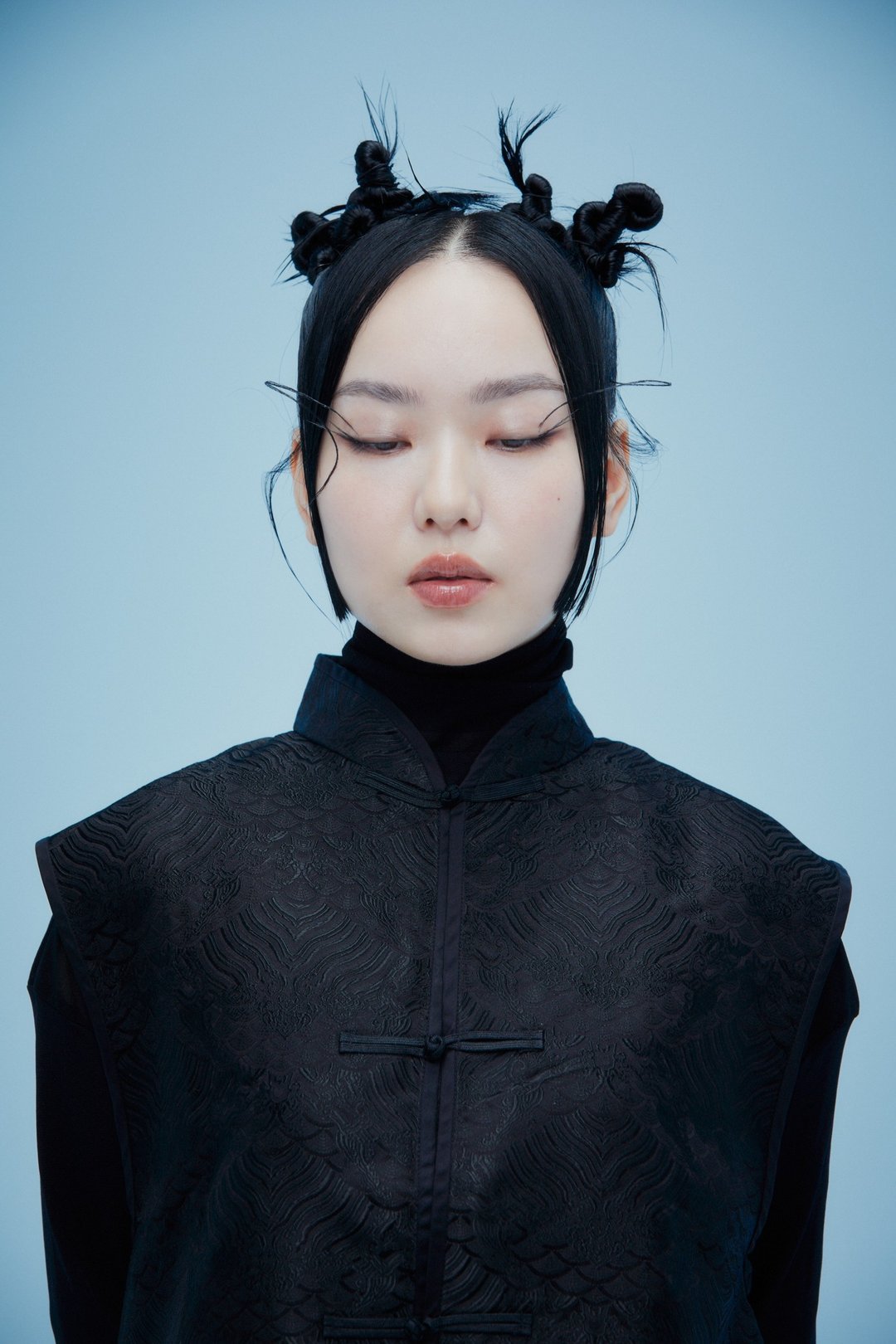 烦恼心黑色龙纹织锦缎背心 - 女装背心 - 丝．绢 黑色