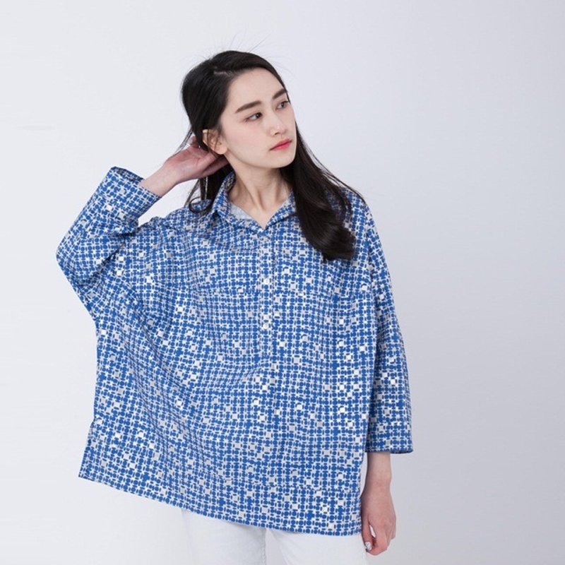 【福利品】Nora 半开襟折袖上衣/蓝宝玉 - 女装上衣 - 棉．麻 蓝色