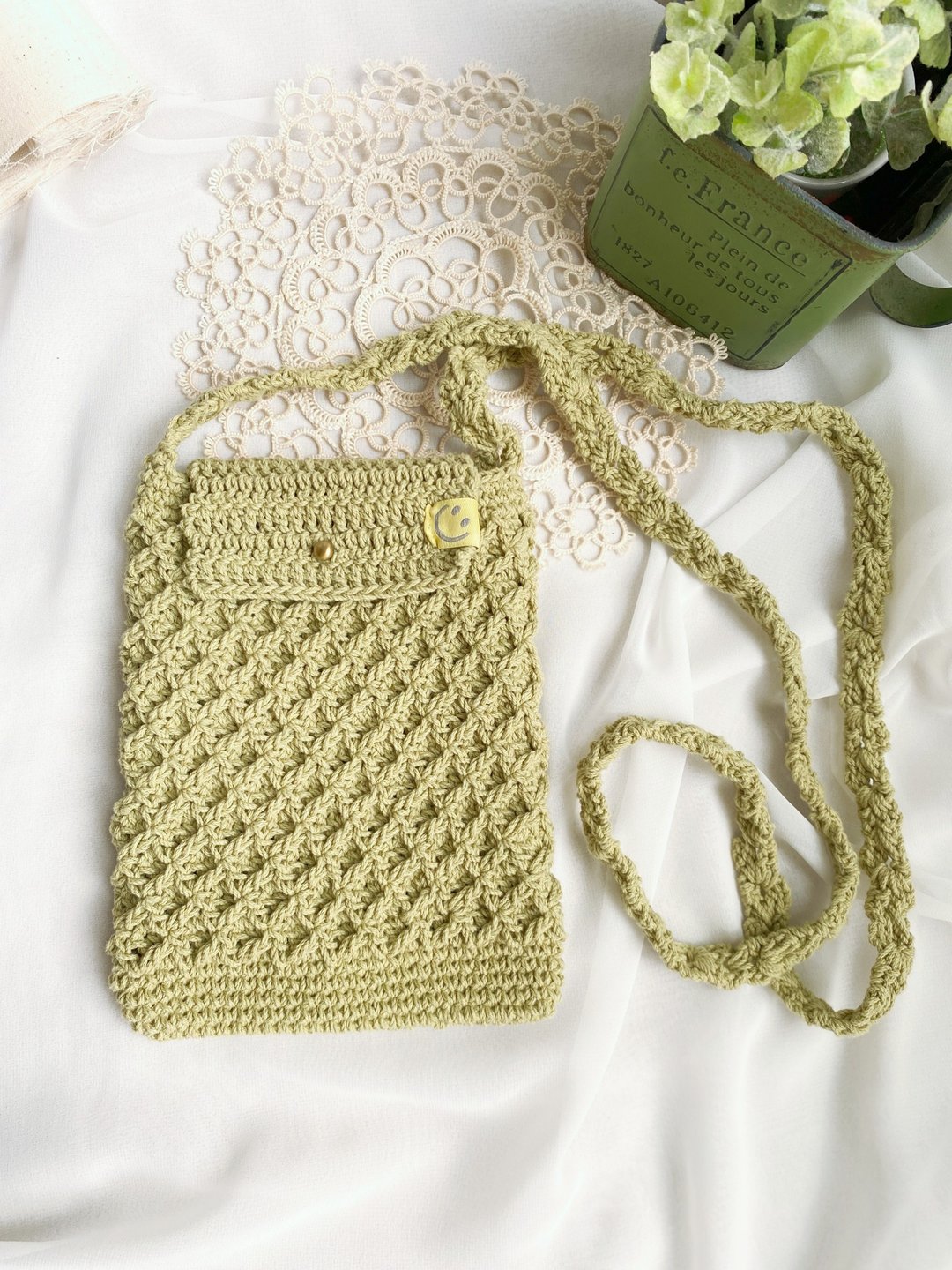 【好日手作】Handmade。手工韩国棉线编织浅绿色手机斜背包侧背包 - 侧背包/斜挎包 - 棉 绿色