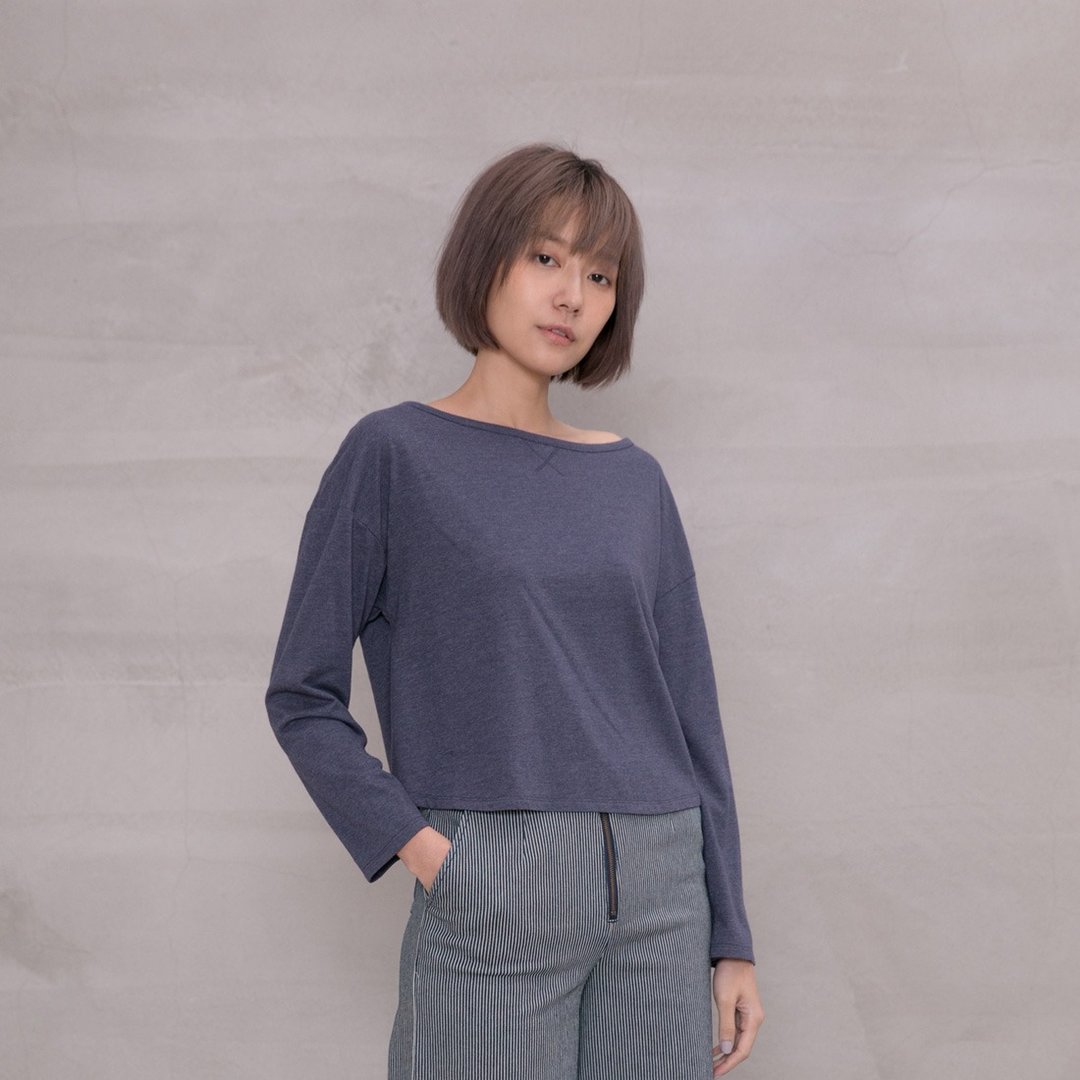 好伙伴针织上衣 My Favor Companion Boat Neck Basic Top T216 - 女装上衣 - 棉．麻 蓝色