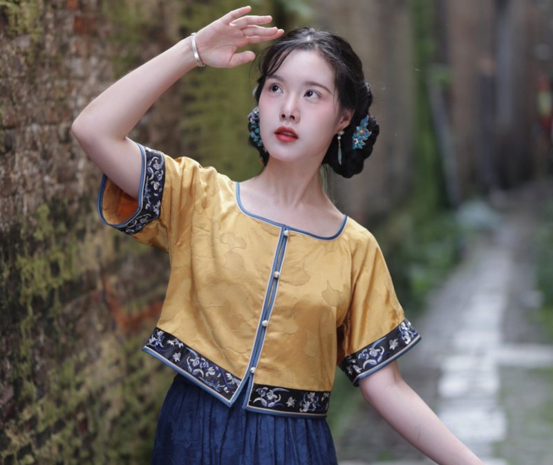 【闲乘月】民国复古风 人丝提花/方领刺绣上衣/半身裙 - 女装上衣 - 其他材质 蓝色