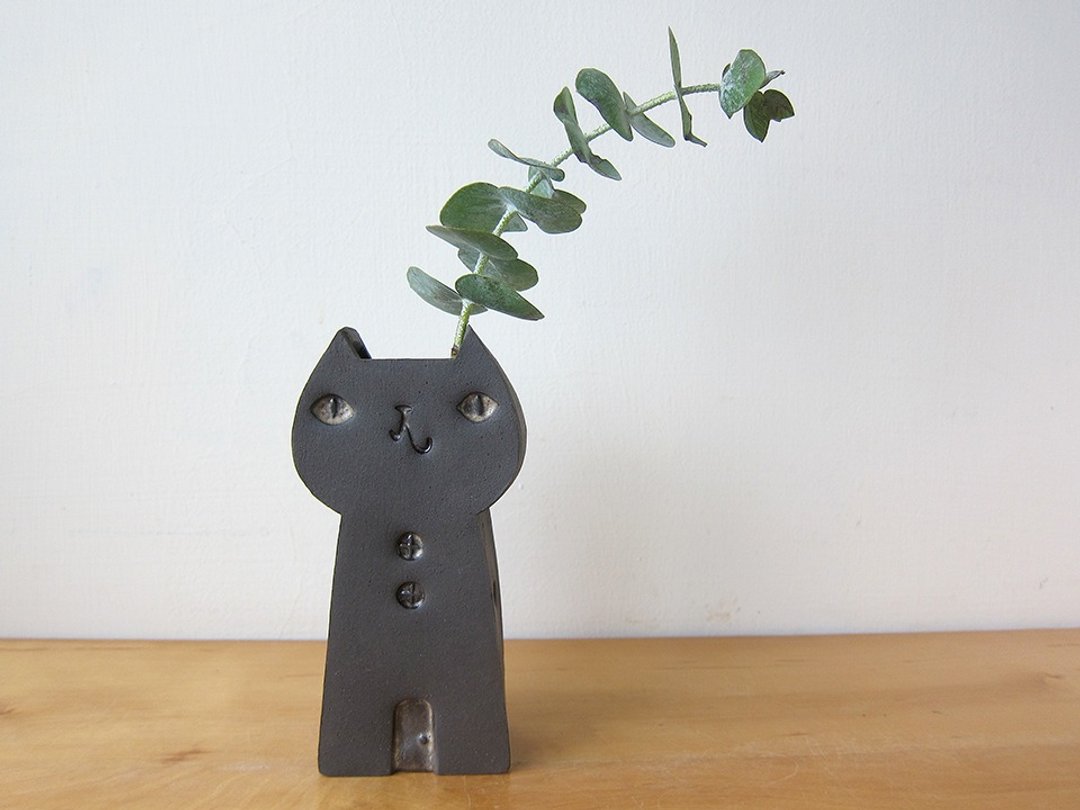 猫房子-黑皮 / 花器 陶摆饰 - 花瓶/陶器 - 陶 黑色