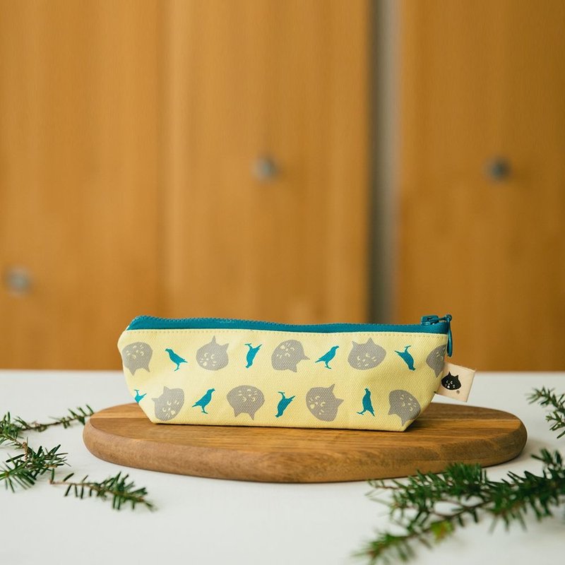 拉链笔袋/にゃー x inBlooom 月亮黄 - 铅笔盒/笔袋 - 棉．麻 黄色