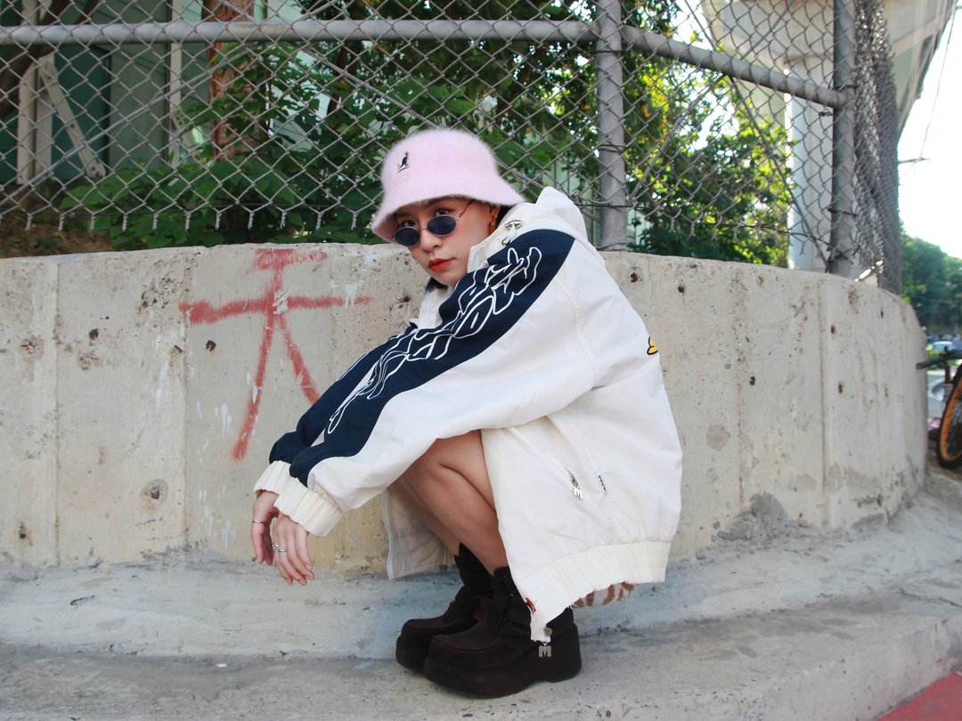 ///Fatty bone/// 90s 2000s MONO 刺绣防风外套 古着 Vintage - 女装休闲/机能外套 - 其他人造纤维 