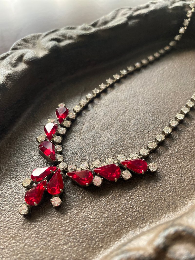 红色水滴莱茵石古董颈链 - 颈链 - 其他金属 银色