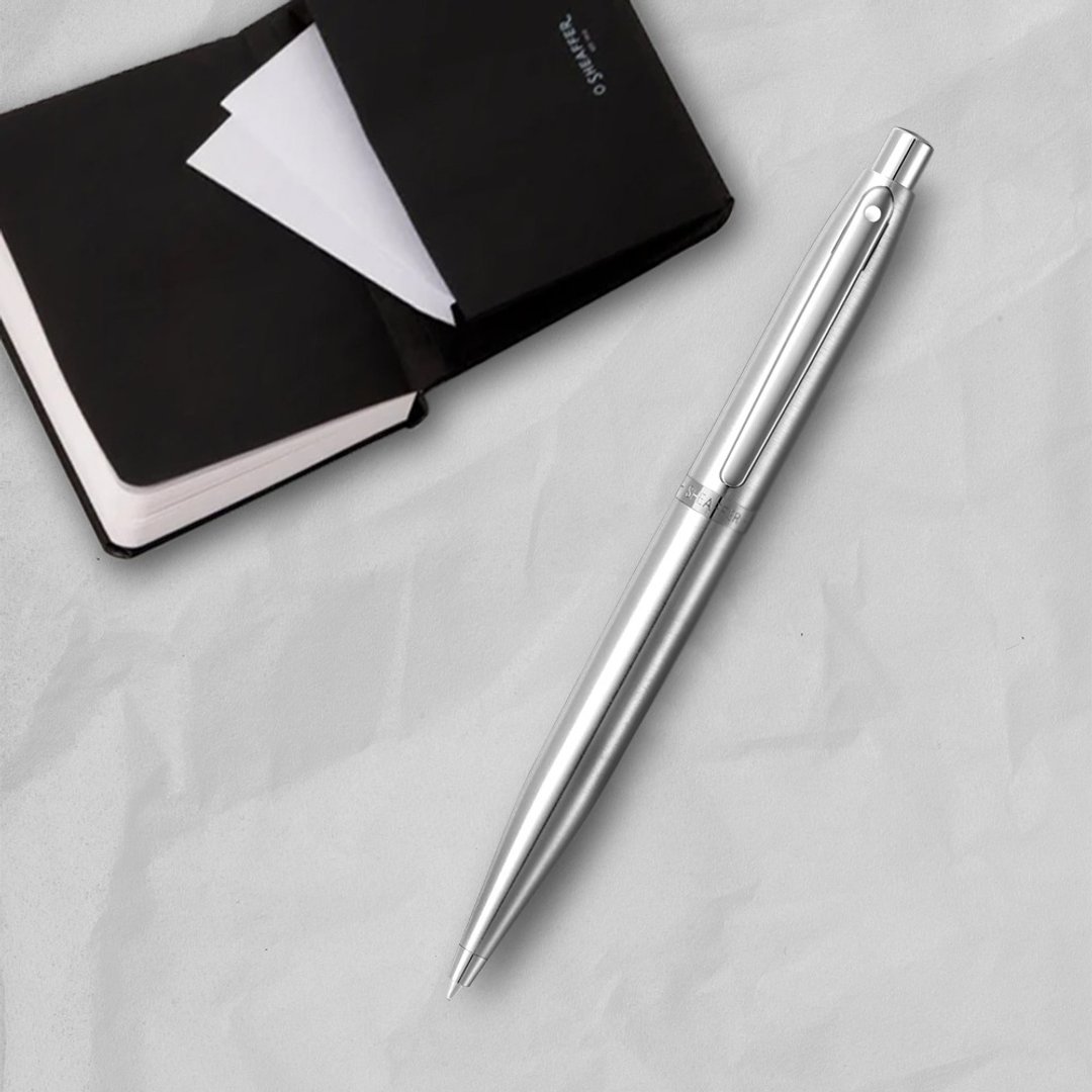 【SHEAFFER】VFM 系列银原子笔+A6 笔记本礼盒 免费刻字 - 圆珠笔/中性笔 - 其他金属 银色
