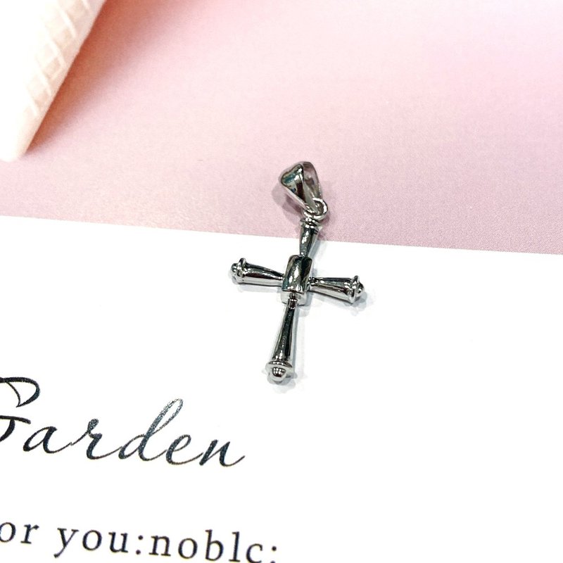 Pt950耶稣立体十字架信仰基督徒 铂金坠子 铂金坠头 附保证卡 - 项链 - 贵金属 银色