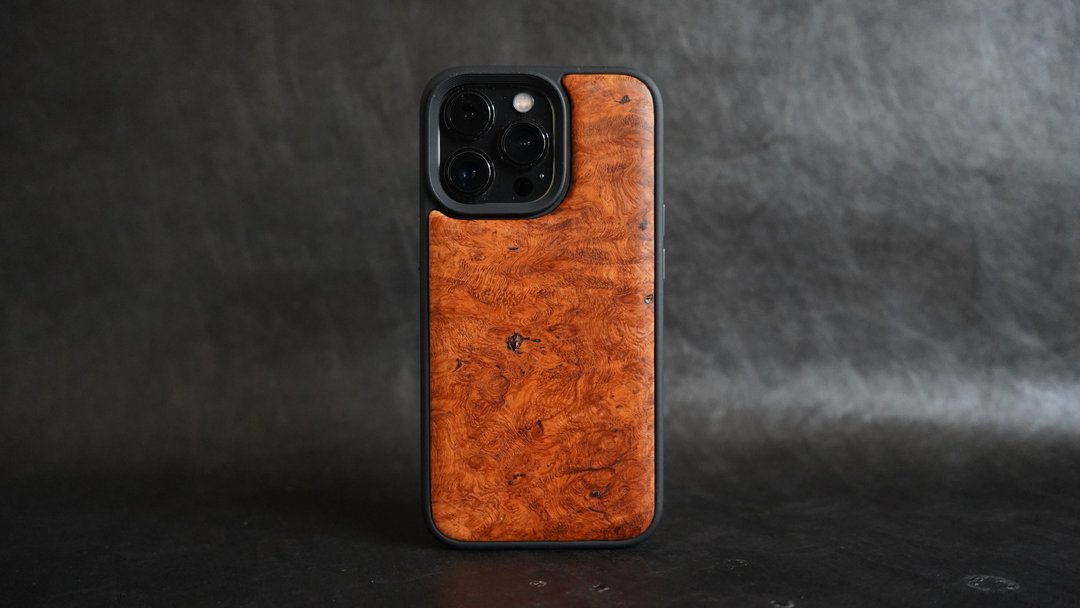 花梨瘤木 iPhone 系列 原木防摔手机壳 定制化 - 数码小物 - 木头 红色