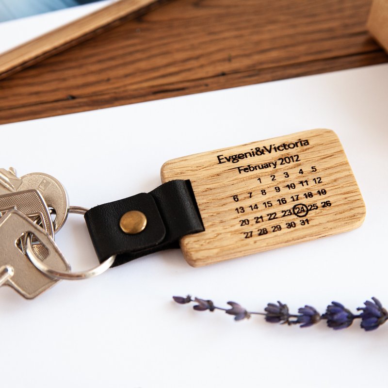 5th 1 year anniversary gift for husband Wooden custom calendar keychain leather - 钥匙链/钥匙包 - 木头 