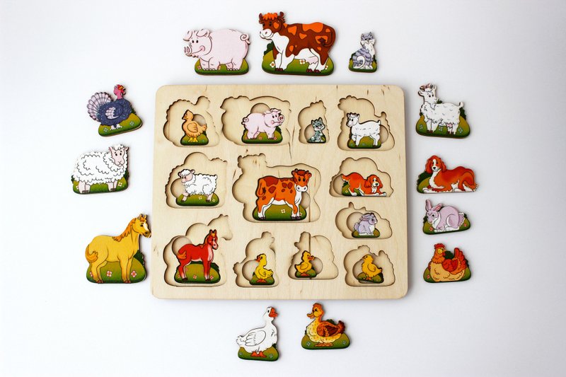 Wooden Puzzle - animals and cubs young, Montessori toddler toy, Stack Board game - 玩具/玩偶 - 木头 金色