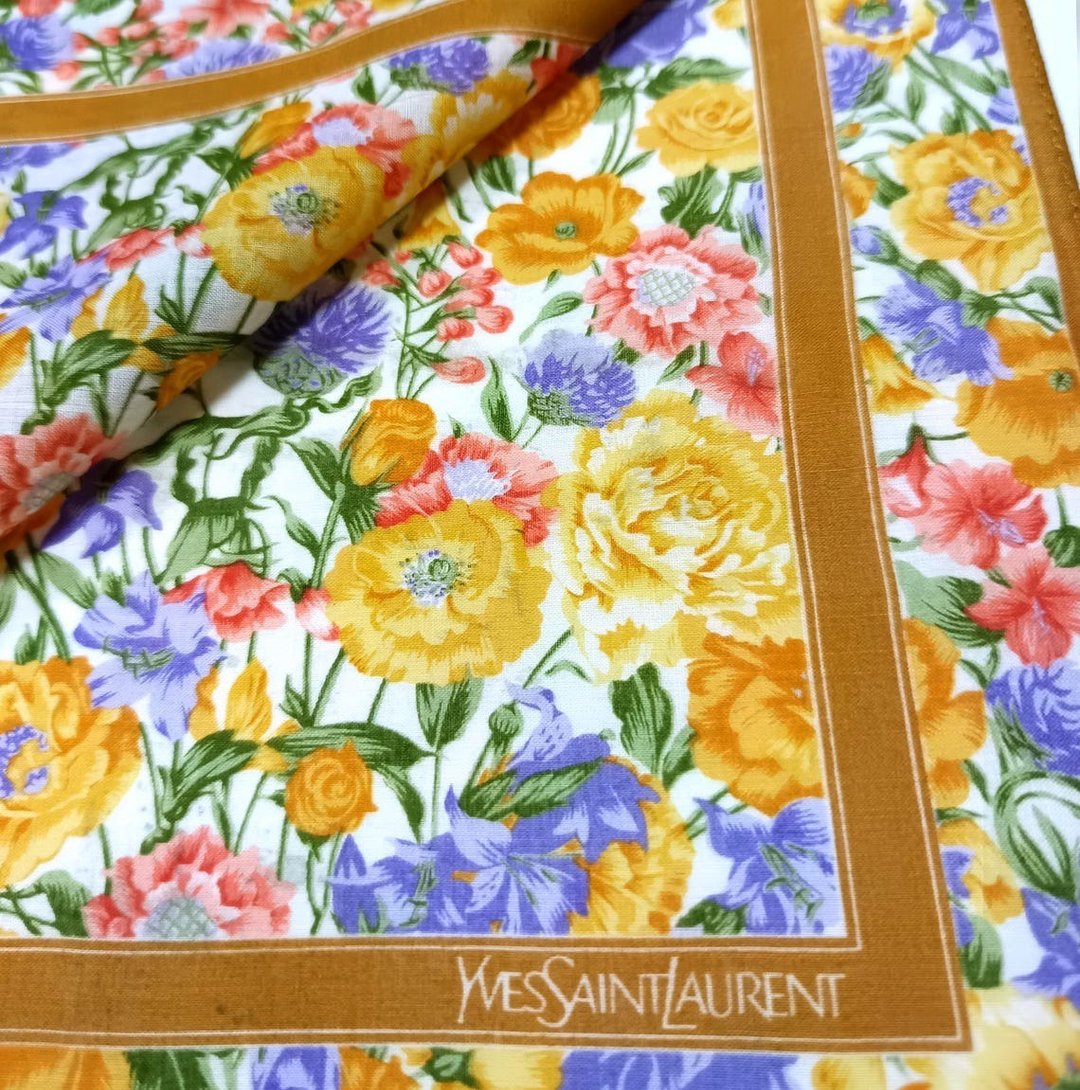 Yves Saint Laurent 古董手帕 植物花卉图案 19 x 18.5 英寸 - 手帕/方巾 - 棉 橘色