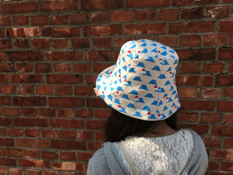 *1+1=5/富士山白底 双面渔夫帽 * - 帽子 - 棉．麻 白色