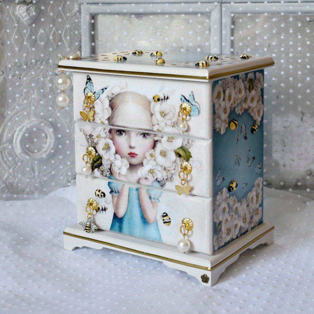 BUTTERFLY minicomod Jewelry Box for Small Things for tarot cards - 收纳用品 - 木头 