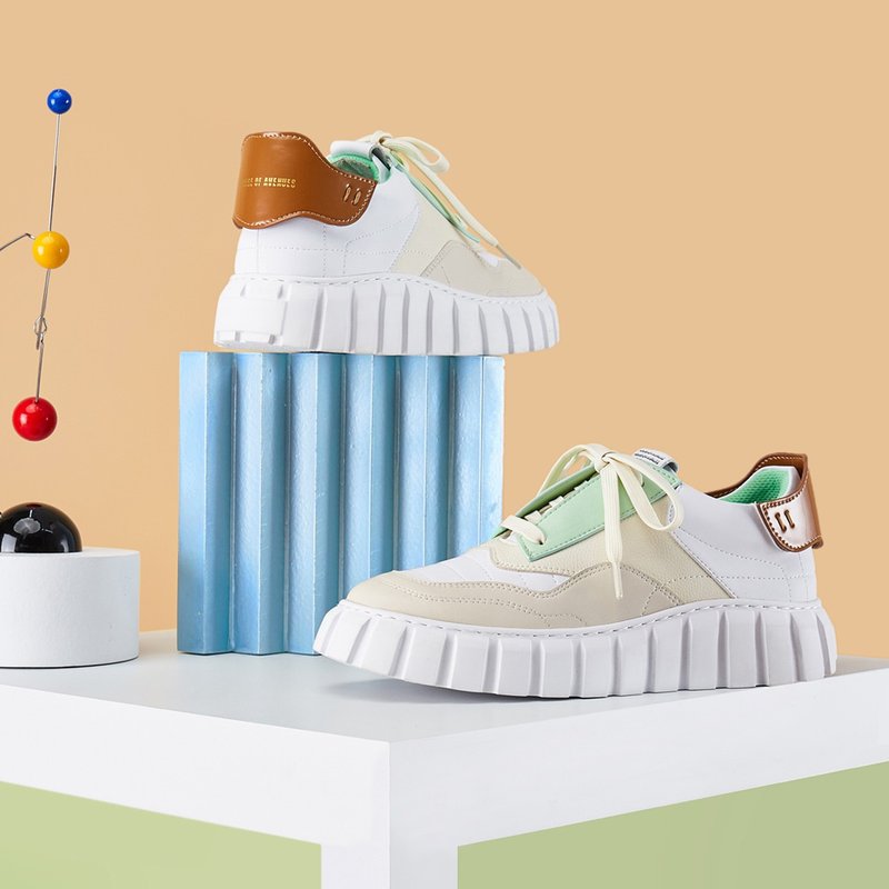 | HOA | 百搭拼接厚底休闲鞋 | 米色 | 5629 | - 女款休闲鞋 - 人造皮革 多色