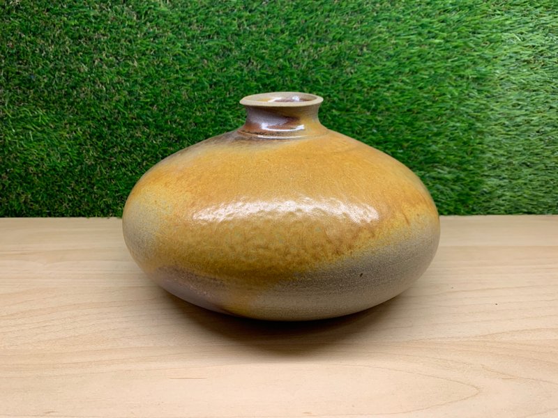 厚落灰花器 l 柴烧 - 花瓶/陶器 - 陶 咖啡色