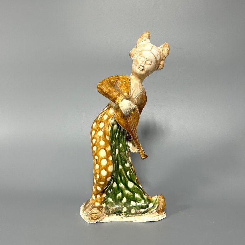 唐三彩仕女乐俑 - 摆饰 - 陶 卡其色