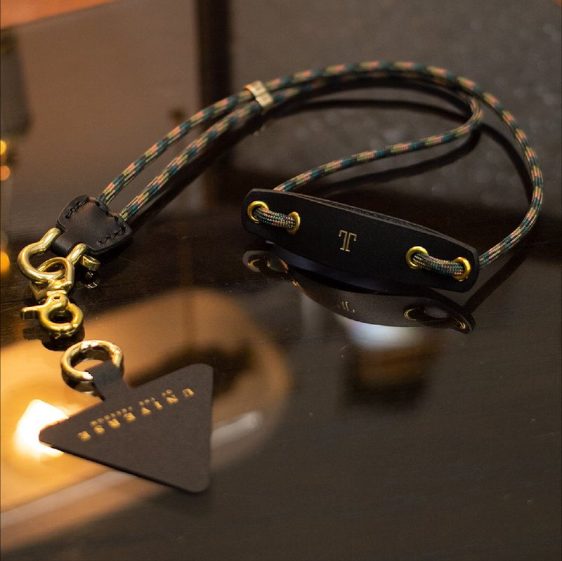 相机或手机带 . 短款 - 压印 (可烫金 / 不烫) - 钥匙链/钥匙包 - 真皮 黑色