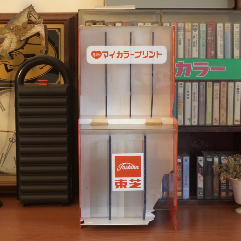 日本 昭和末期 Toshiba 东芝 マイカラープリント 摆件 层架 古物 - 摆饰 - 其他材质 红色