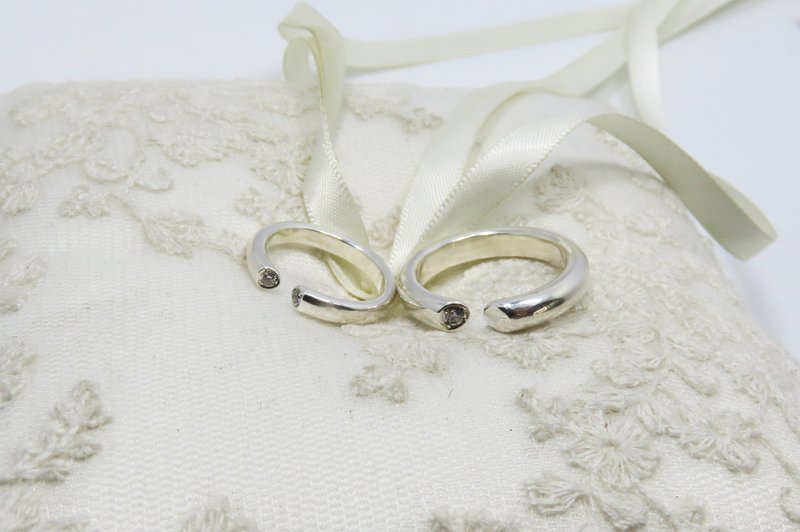 【定制化礼物】纯银 半圆开口戒指【相信】 - 对戒 - 纯银 银色