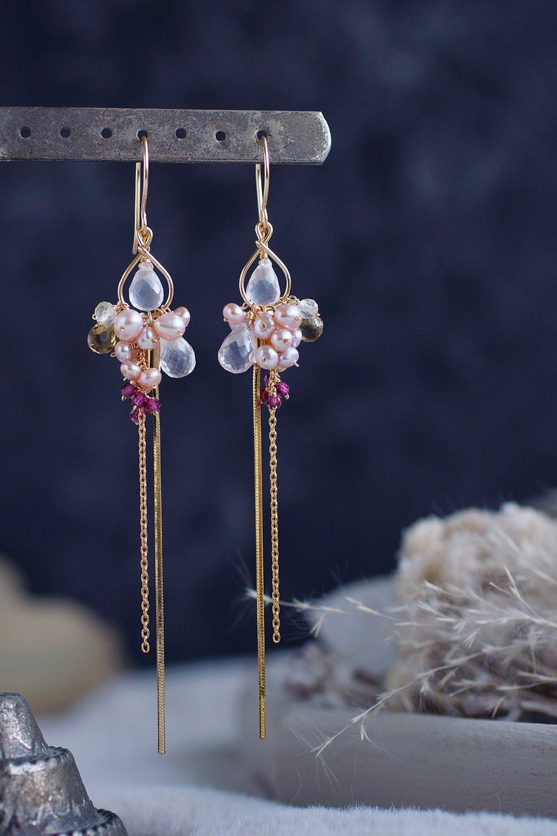 14kgf-玫瑰羽毛耳针 - 耳环/耳夹 - 半宝石 粉红色