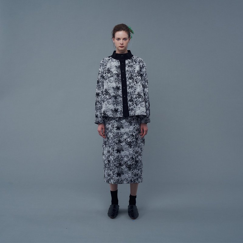 2302D19 四盒扣立领外套 (黑白缇花) - 女装上衣 - 其他材质 黑色